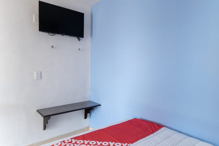 Room 6 of 35