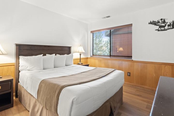 Room 13 of 298