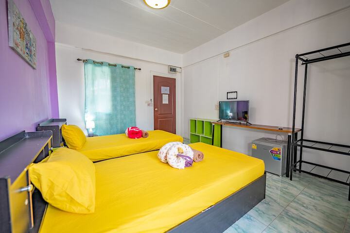 Room 13 of 15