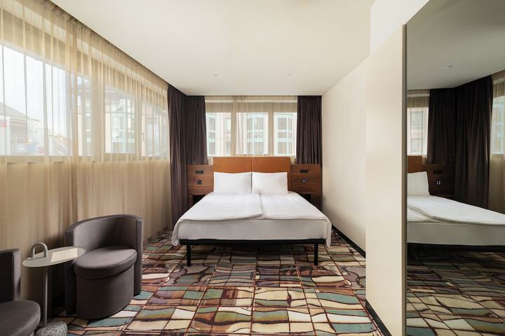 Room 22 of 52