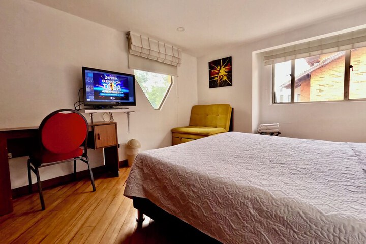 Room 14 of 36