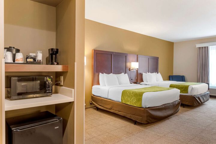 Room 25 of 62