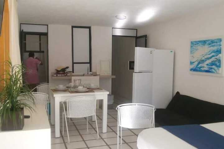 Room 4 of 42