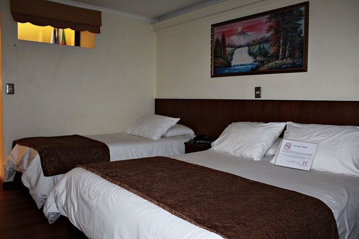 Room 19 of 48
