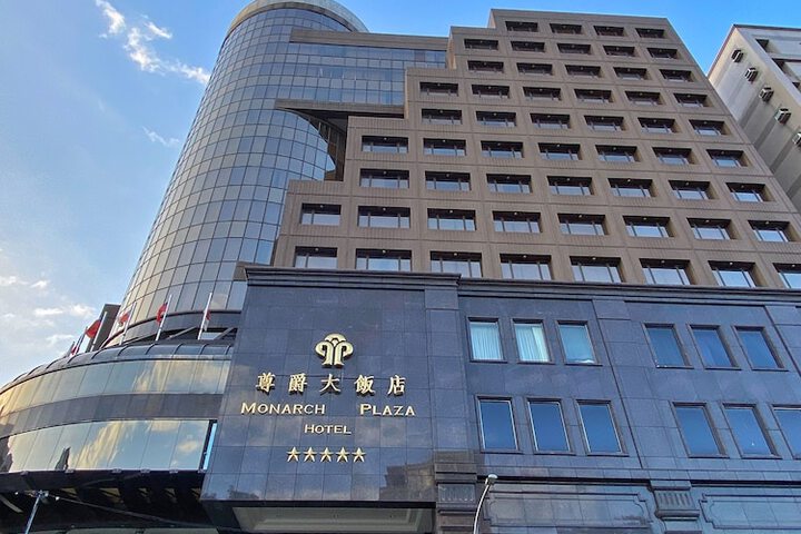 Hotel 75 of 77