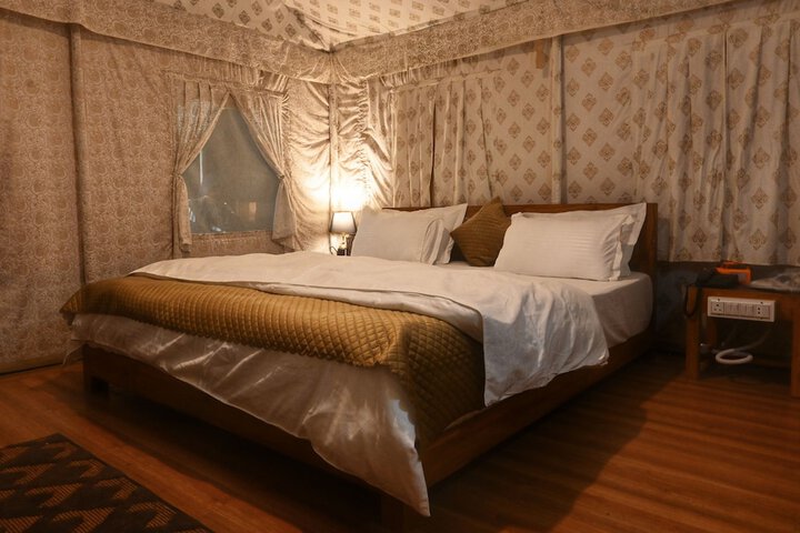Room 5 of 39