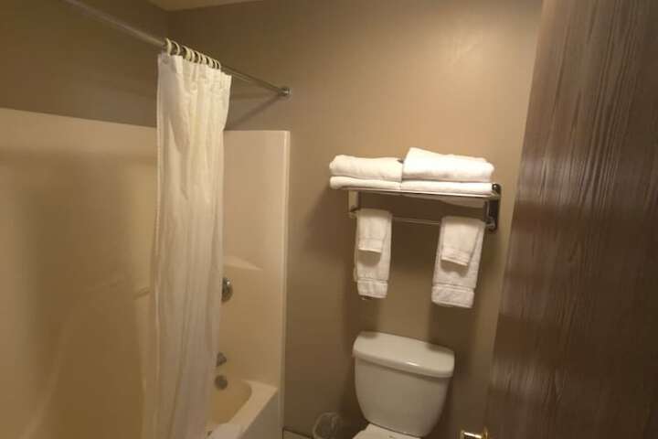 Room 25 of 35