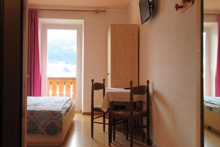 Room 20 of 61