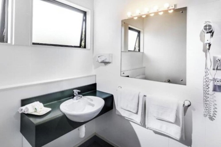 Room 47 of 70