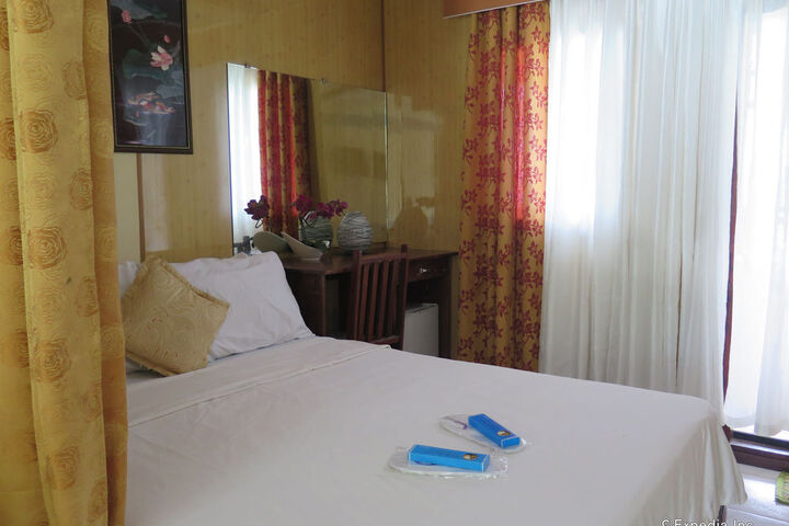 Room 46 of 86