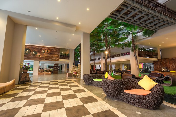 Hotel Interior 2 of 101