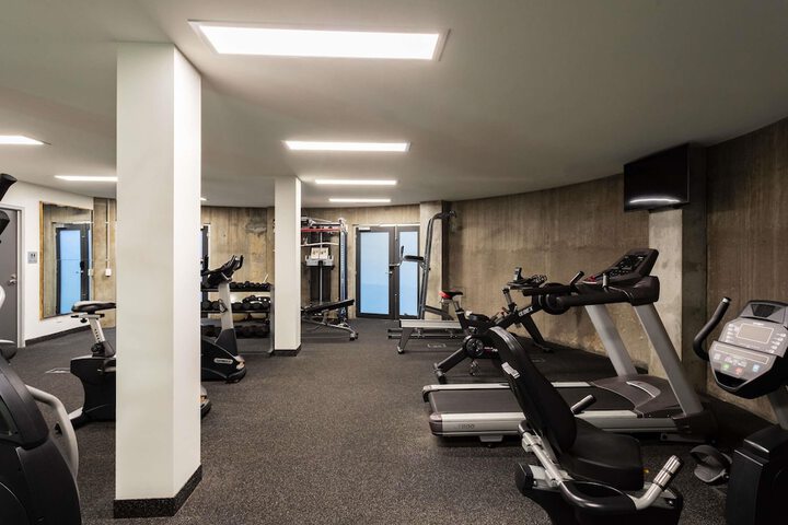 Health and Fitness 51 of 149