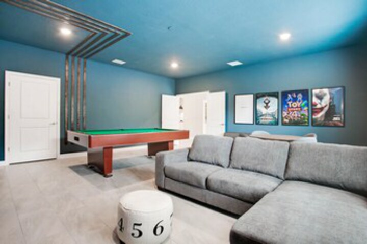 Room 17 of 61