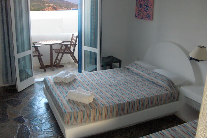Room 7 of 38