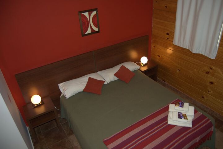 Room 4 of 32