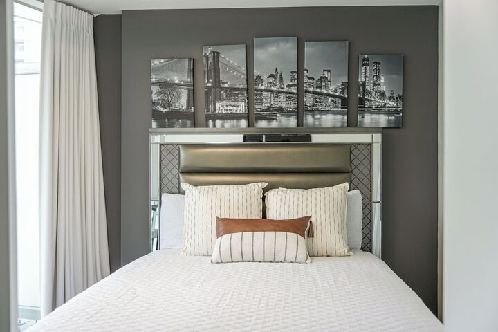 Room 4 of 56