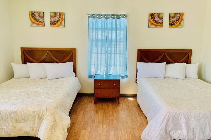 Room 5 of 14