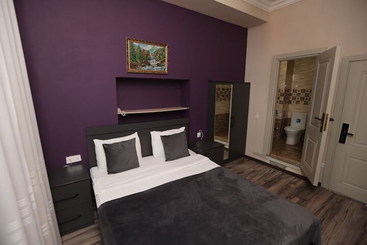 Room 21 of 65