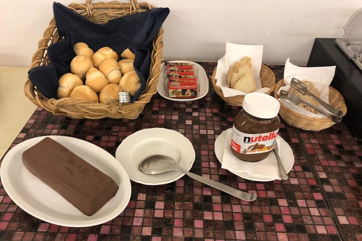 Breakfast/Coffee Service 44 of 60