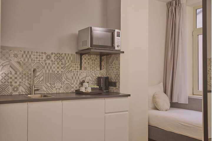 Room 34 of 110