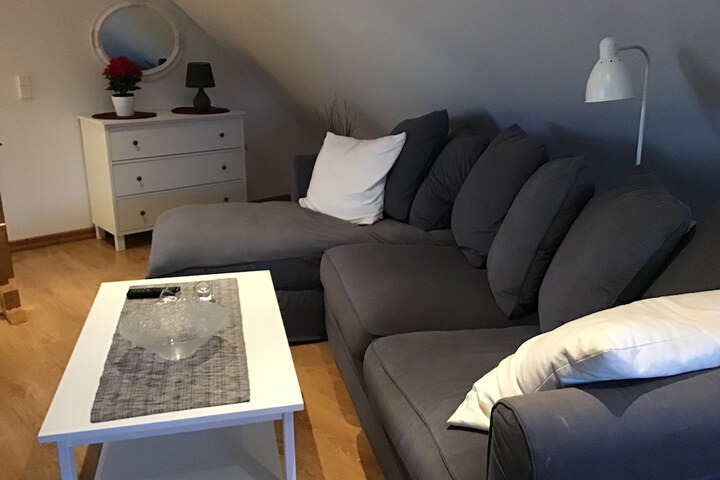 Room 11 of 164