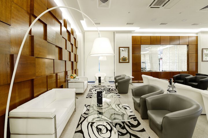 Guest Lobby