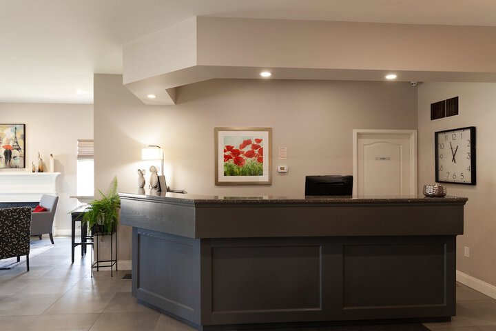 Guest Lobby