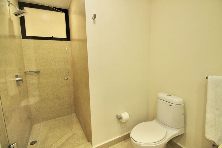 Room 64 of 117