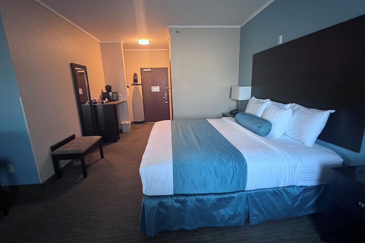 2 King Beds Accessible (7 of 29)