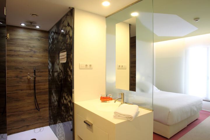 Bathroom Interior Photo