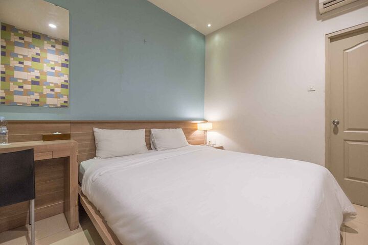 Room 10 of 39