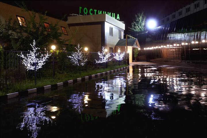 Kroshka Enot Mitino Hotel