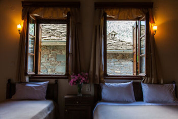 Room 12 of 45