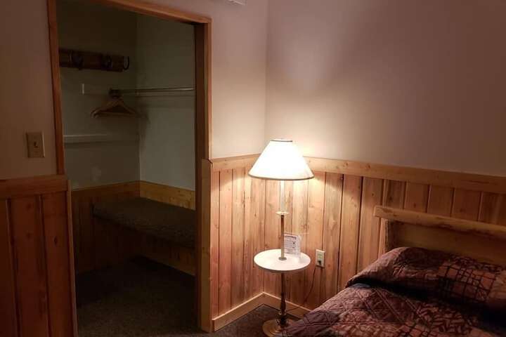 Room 20 of 79