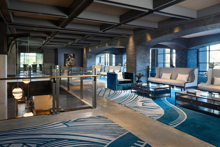 Lobby Entry