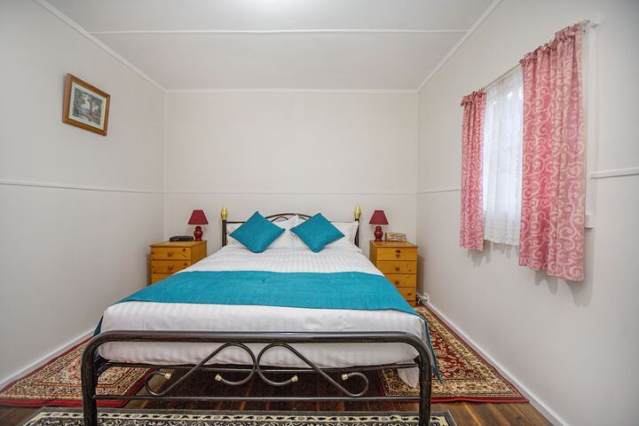 Room 3 of 35