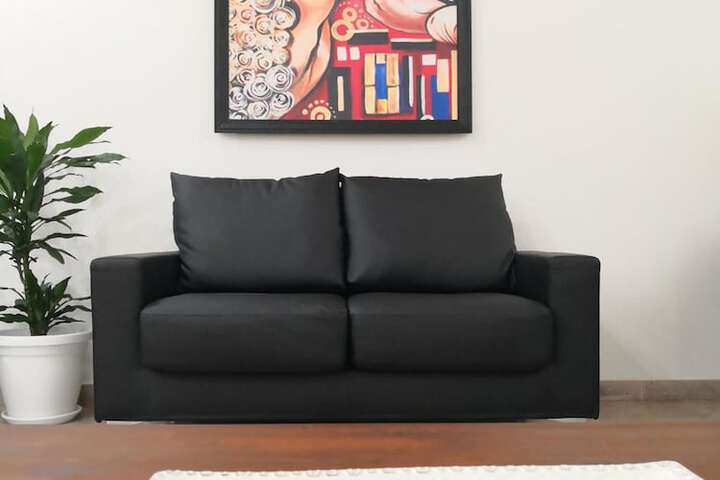 Room 13 of 26