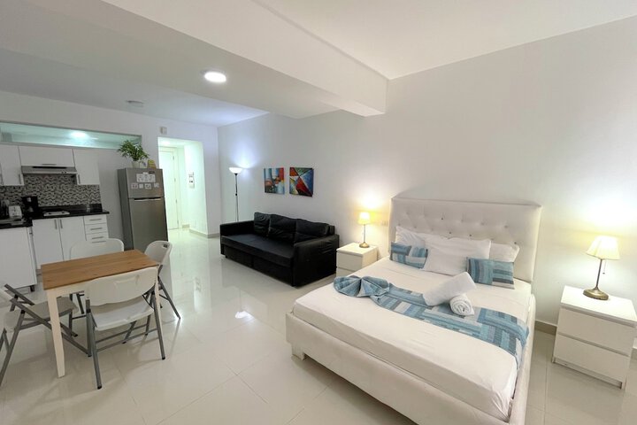 Room 18 of 41