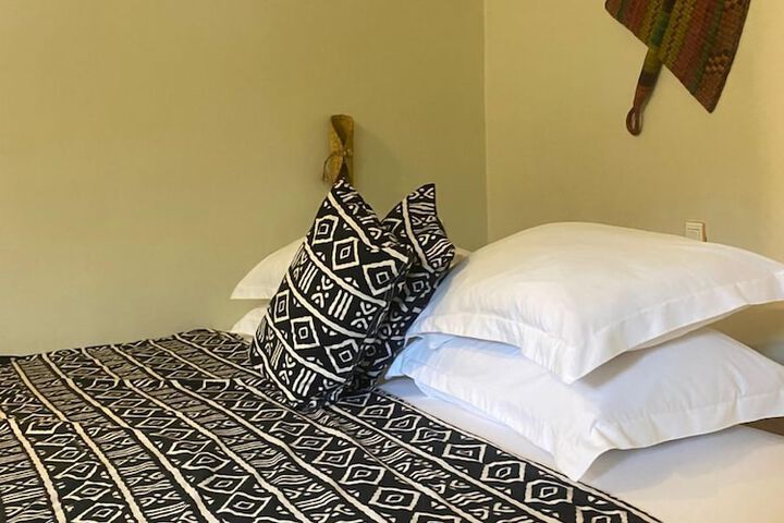 Room 27 of 151