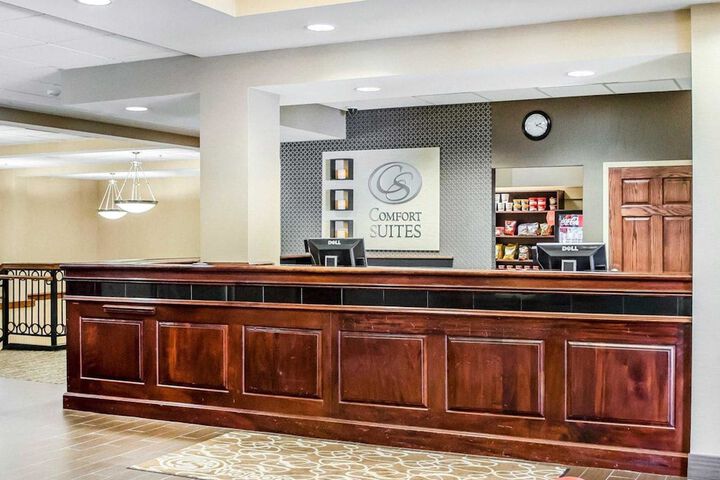 Hotel Interior 4 of 58