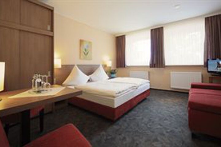 Room 7 of 21