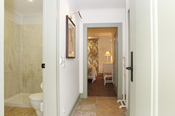 Room 92 of 165