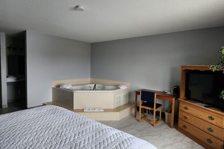 Room 19 of 62