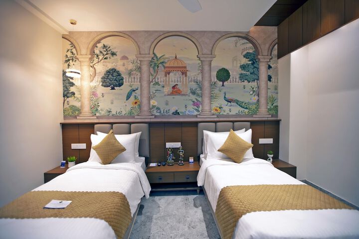 Room 14 of 47