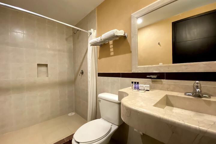 Room 35 of 44