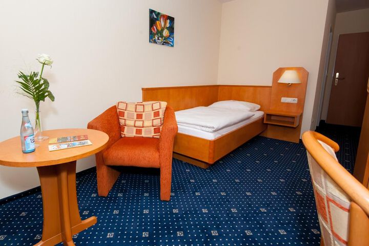 Room 14 of 44