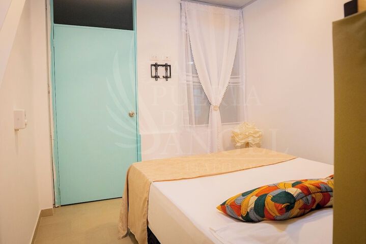 Room 19 of 57