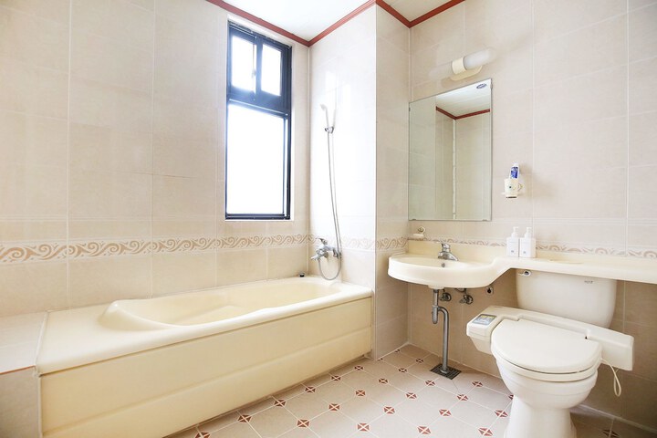 Bath Photo