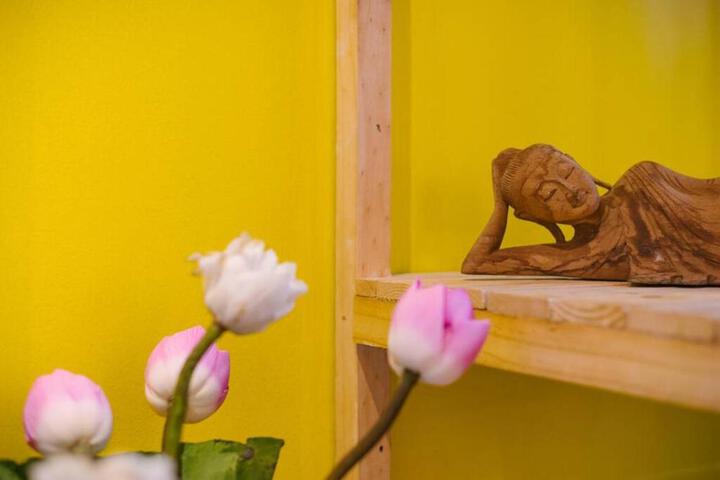General 52 of 60