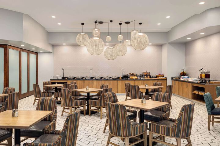Breakfast area